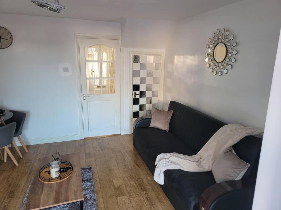 2 Bedroom End Of Terrace House Wellington  Exteriér fotografie